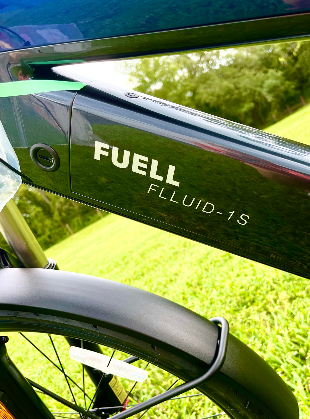 Fuell-Flluid-1S-ebike-side-logo-view