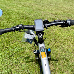 fuell-flluid-1s-ebike-top-handlebars-display